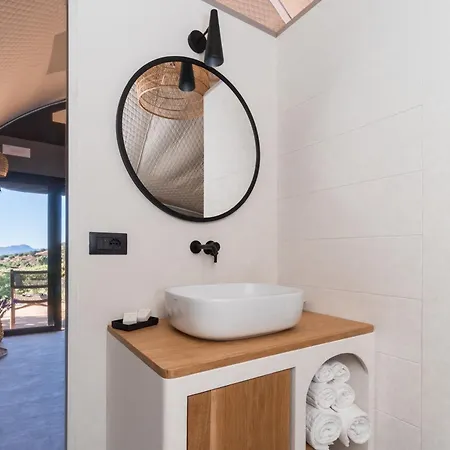 & Glamping Borgo Di Campagna 3* 포르토산파울로
