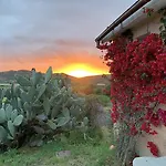 Hotel & Glamping Borgo Di Campagna Loiri Porto San Paolo