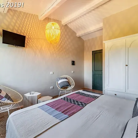 Hotel & Glamping Borgo Di Campagna Loiri Porto San Paolo