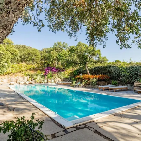 & Glamping Borgo Di Campagna מלון
