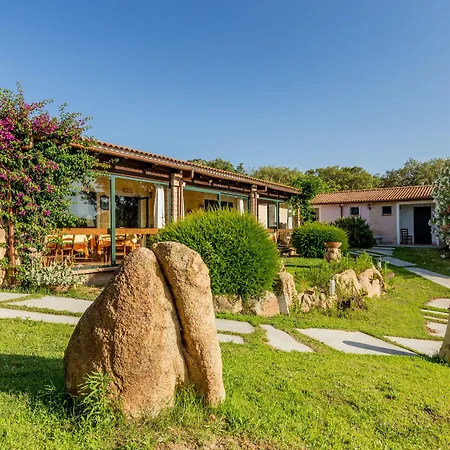 מלון & Glamping Borgo Di Campagna פורטו סן פאולו