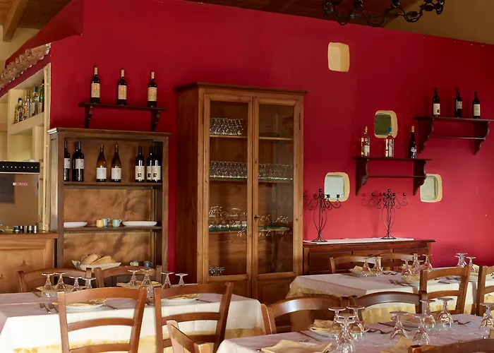 Hotel & Glamping Borgo Di Campagna Porto San Paolo (Sardinia)