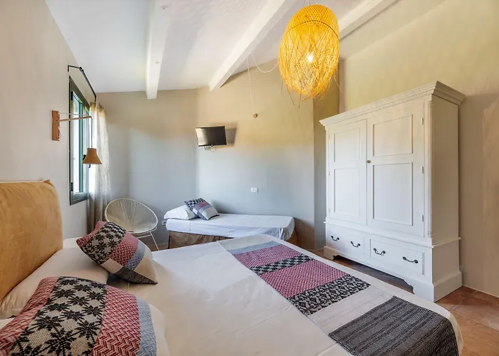 & Glamping Borgo Di Campagna 3* Porto San Paolo (Sardinia)